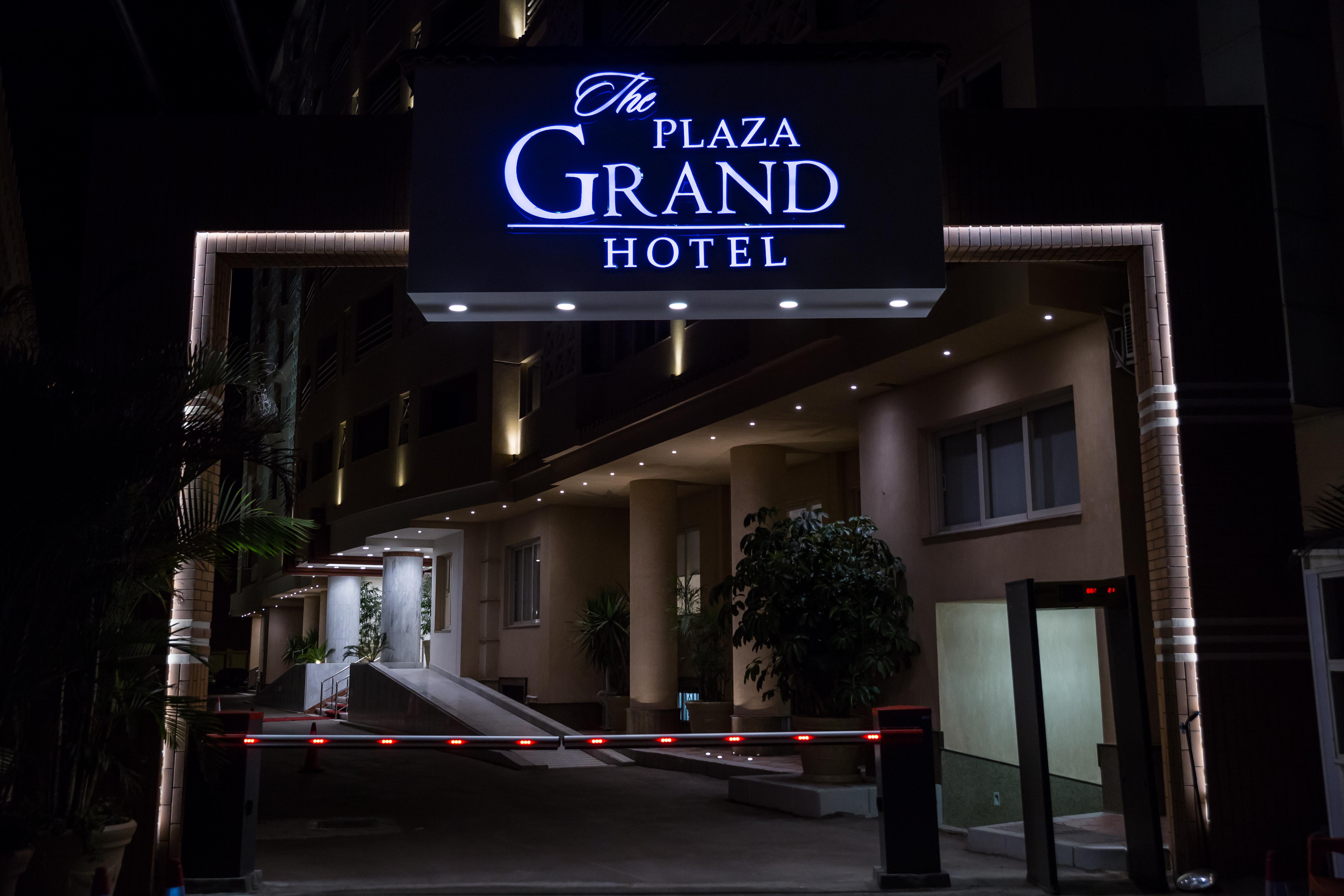 The Grand Plaza Hotel Smouha Alexandria Bagian luar foto