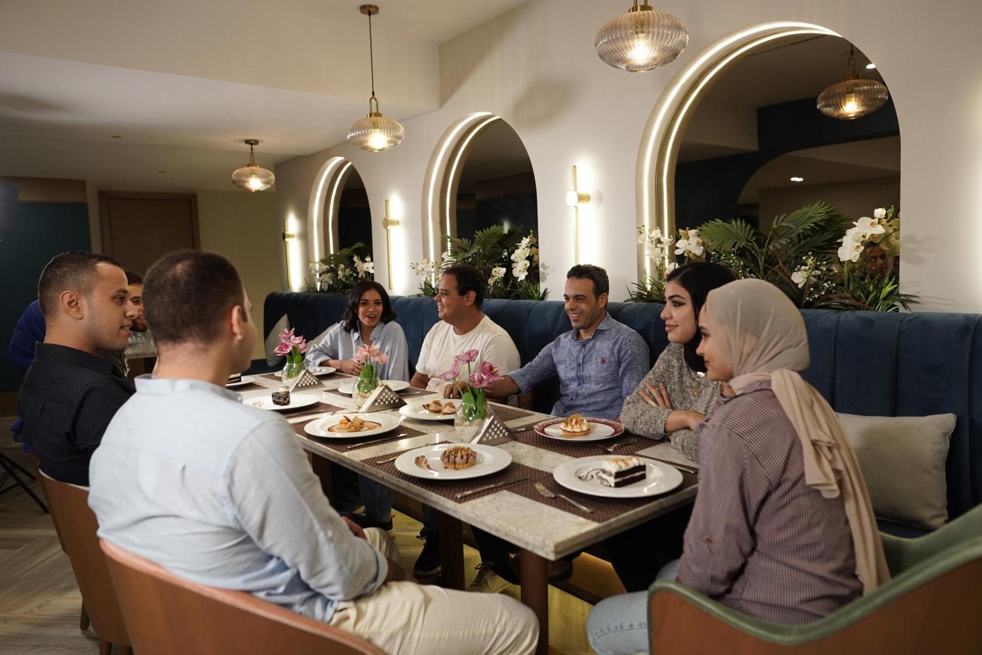 The Grand Plaza Hotel Smouha Alexandria Bagian luar foto