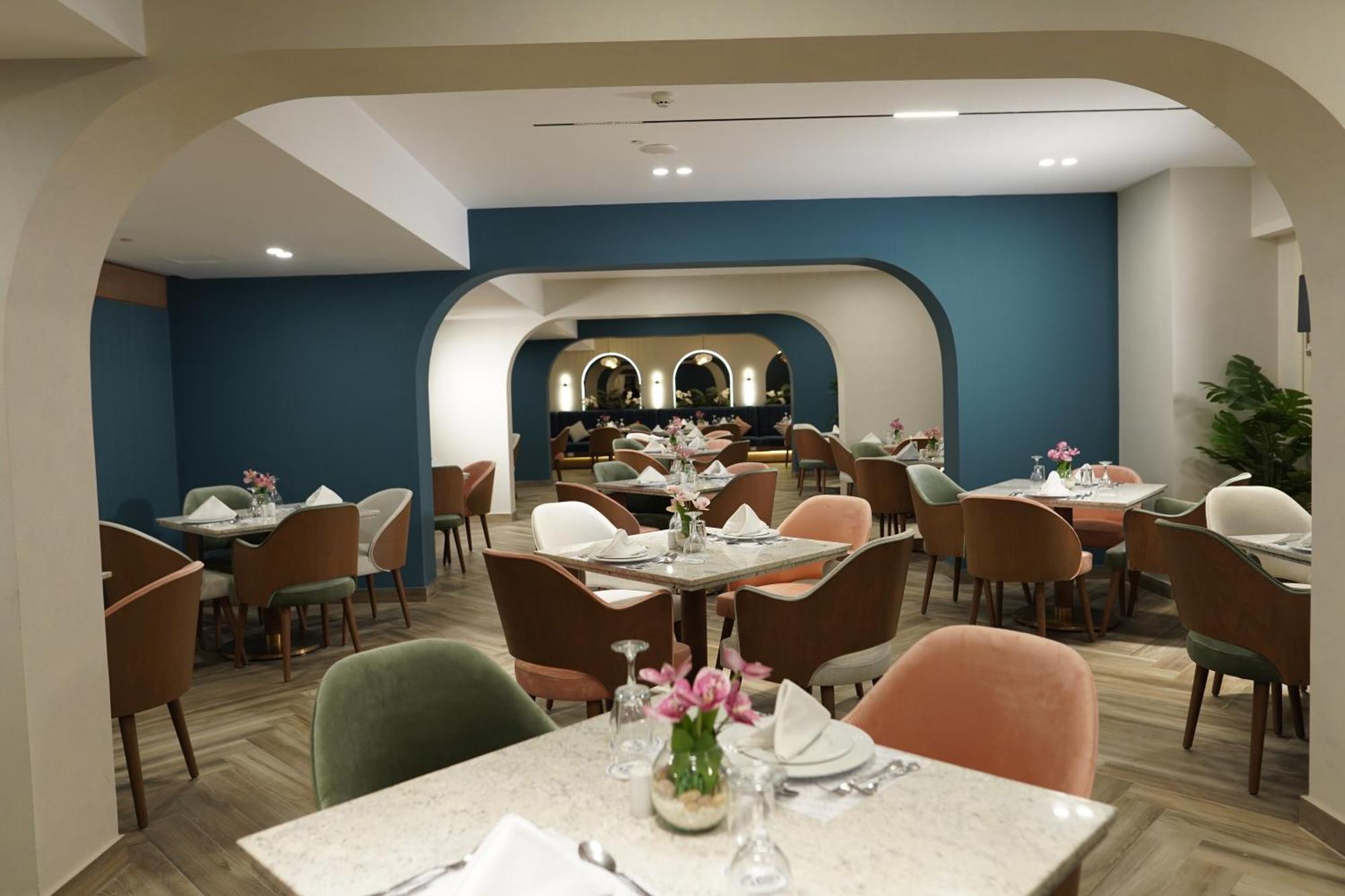 The Grand Plaza Hotel Smouha Alexandria Bagian luar foto
