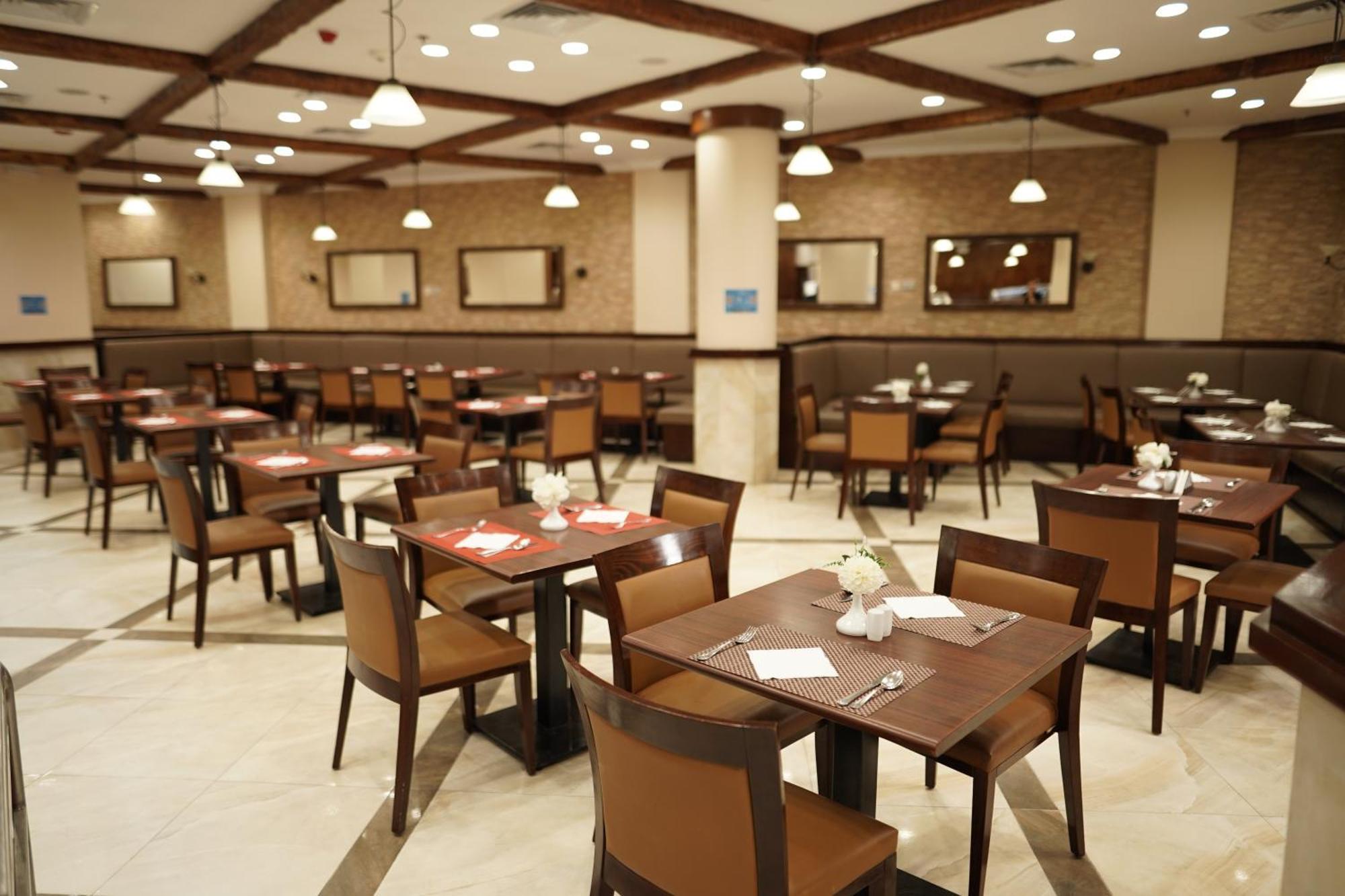 The Grand Plaza Hotel Smouha Alexandria Bagian luar foto